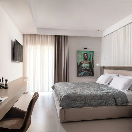 Core Hotel Polychrono