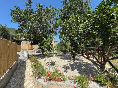 YourHome - Relais Sant'Anna Отели в г. Вико-Экуэнсе