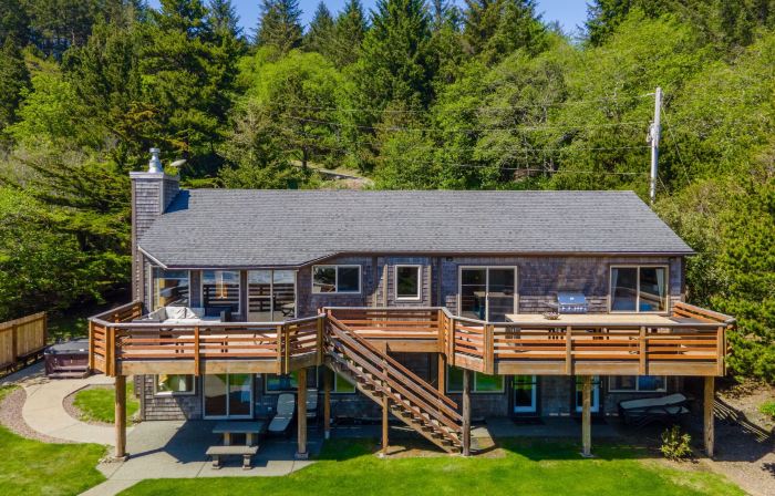 Beach Bungalow at Crook Point