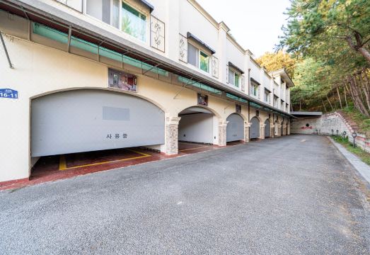 자자무인텔 내부