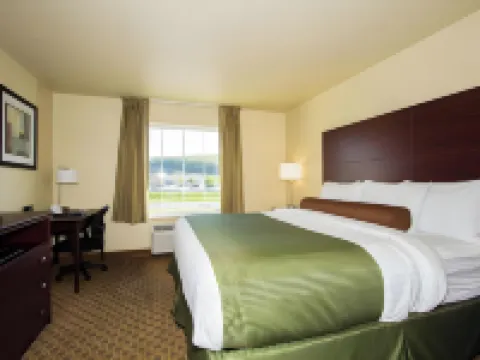 Cobblestone Inn & Suites - Corry Hotels in Corry