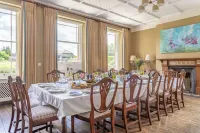 Overtown Manor Bed and Breakfast