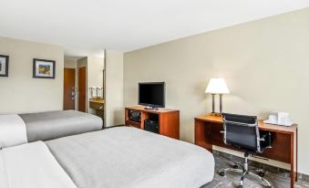 Quality Inn & Suites Vail Valley