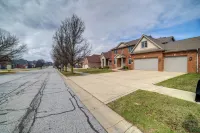 Dyer Family Escape - 20 Mi to Lake Michigan! - Apartments