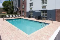 Candlewood Suites MIAMI - DORAL by IHG - Rooftop Pools