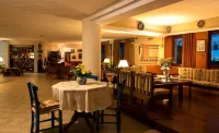 Villea Village Hotels in Makris Gialos