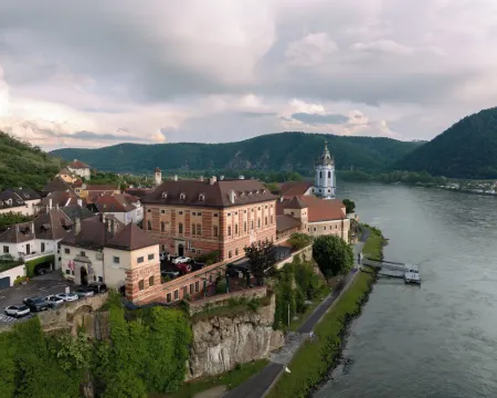 Hotel Schloss Dürnstein Hotels in Durnstein