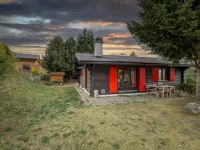 Chalet Nicolas Hotels in Riddes