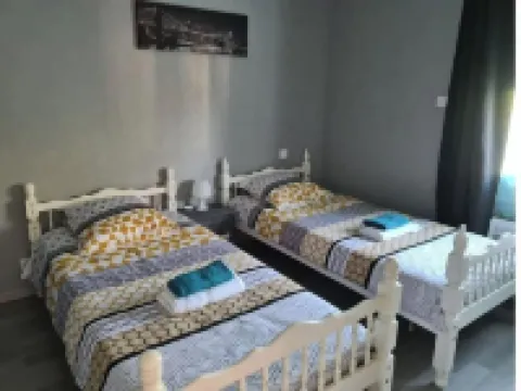 A cozy home at the gates of Beauval Zoo 聖艾尼昂酒店