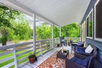 Cozy Cove Cabin the Perfect Ozark Retreat!