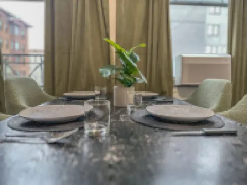 Calm Cocoon by the Train+We Pay Half Your Parking, Sleeps 6! 20% OFF 7 days