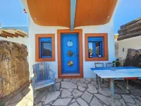 Villa Warka!Wonderful maritime House for 2-3 people,shared 50qm Pool in Pitsidia