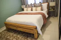 2-bedroom apartment in charming centrally located for your convenience. Hotels in 