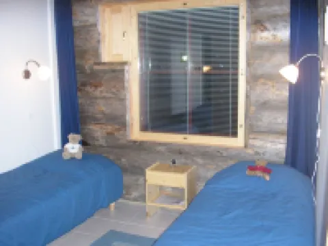 Traditional Ski Cabin in lovely forest setting in Äkäslompolo, Ylläs