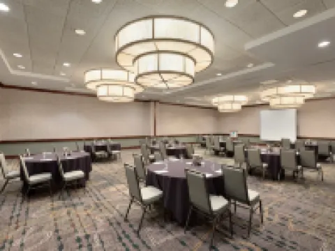 Embassy Suites by Hilton Chicago North Shore Deerfield Hotels in Deerfield