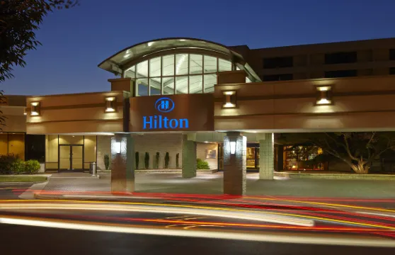 羅利北山希爾頓酒店