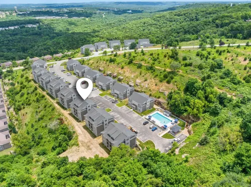 New! 3BR Condo, Private Hot Tub, Close to Strip