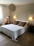 Belle Villa Provencale Dans un Écrin de Verdure