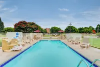Studio 6 Midwest City, OK - Oklahoma City فنادق في Midwest City