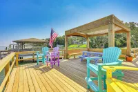 'Reel Blessed' Topsail Beach Home w/ Private Dock! - parking