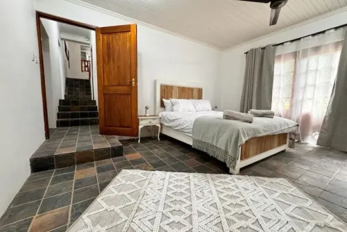 Private & peaceful country cottage bordering the Rhenosterspruit Nature Reserve.