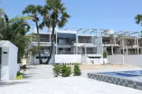 Alamparai Villa: Riverfront House W/ Great Views, Full Kitchen, & Strong Wi-Fi