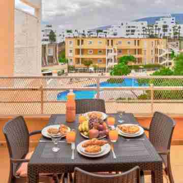 Útulný byt v oblíbeném komplexu Orlando, jen 300m od pláží a se třemi bazény. Dining/Meeting Rooms