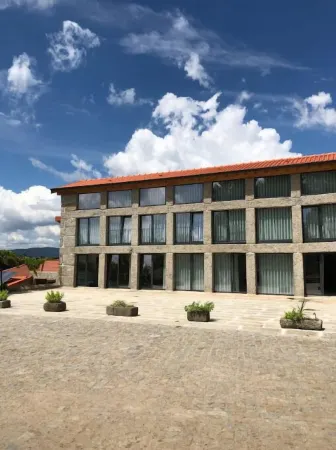 Hotel Quinta da Tulha by VimaHotels Отели рядом с достопримечательностью «Guimarães Historical City Centre»