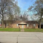 Stylish and cozy fully renovated 3BR house near shops and dining in Blytheville.