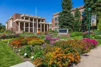 Coopers North in Old Town - Hot Tub & Pool Table! Hoteles en Fort Collins