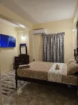 Cozy 1-bedroom apartment in awesome Brighton Unit 205 with AC, WiFi Các khách sạn ở 