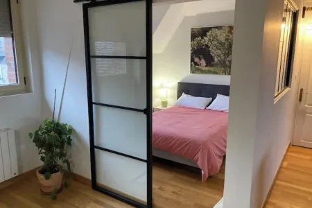 Gîte du canal Отели в г. Монтаржи