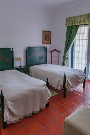 Enoturismo de Excelência: 30 m Lisboa: Scalab Wine Estate - Quinta da Centieira