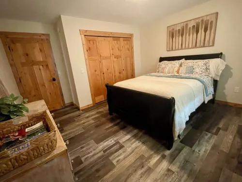 New Listing Gull Lake East Side 2bed/1bath guesthouse in charming Nisswa