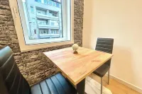 HONOR - Royal Retreat