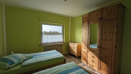 Welcome to the Lower Rhine - your cozy vacation home for relaxing days! Отели рядом с достопримечательностью «Зонсфельдше Брух, Хагенер Мер унд Дюне»