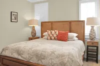 Waterfront House located in Schooner Bay, Abaco Hotels in Schooner Bay