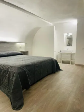 1 Bedroom Apartment in Tropea