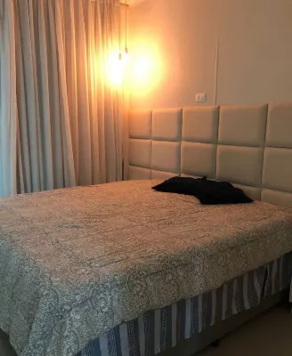 Furnished duplex 82m² + 2 garage 악마의 목구멍 주변 호텔