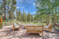 Mtn & Lake Views, Hot Tub, Chef's Kitchen, Breck