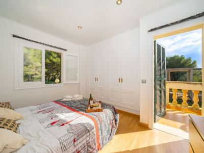 Honeys apartment