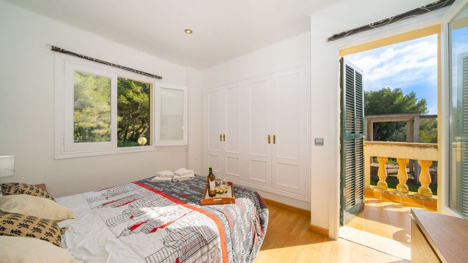 Honeys apartment