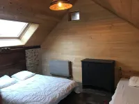 Farm cottage Hotels in Sainte-Christine