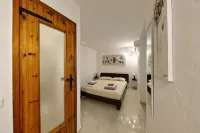 Lady and the Tramp Hotels in Lierna