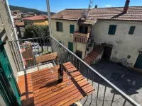 Nido D'Arte, a studio apartment nestled in the silence of a medieval village in Maremma