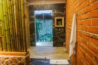 Unique ecolodge in the Amazon Rainforest - Connect with nature near Tena Hotels in Archidona