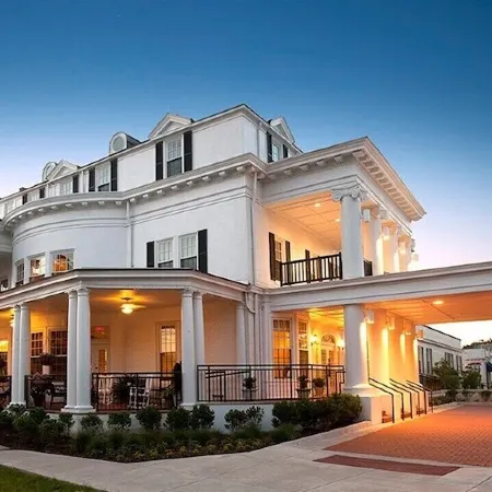 Make your visit to the beautiful city of Berea memorable!