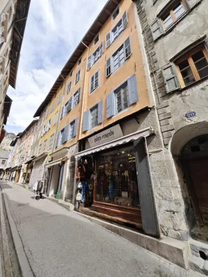 Serre Chevalier 2-room apartment in the heart of the historic center