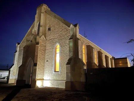 Wallaroo Church Holiday House