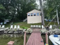 2 Bdrm Cozy Cottage #1 -Water Access and Dock on Lake Winnipesaukee - Meredith